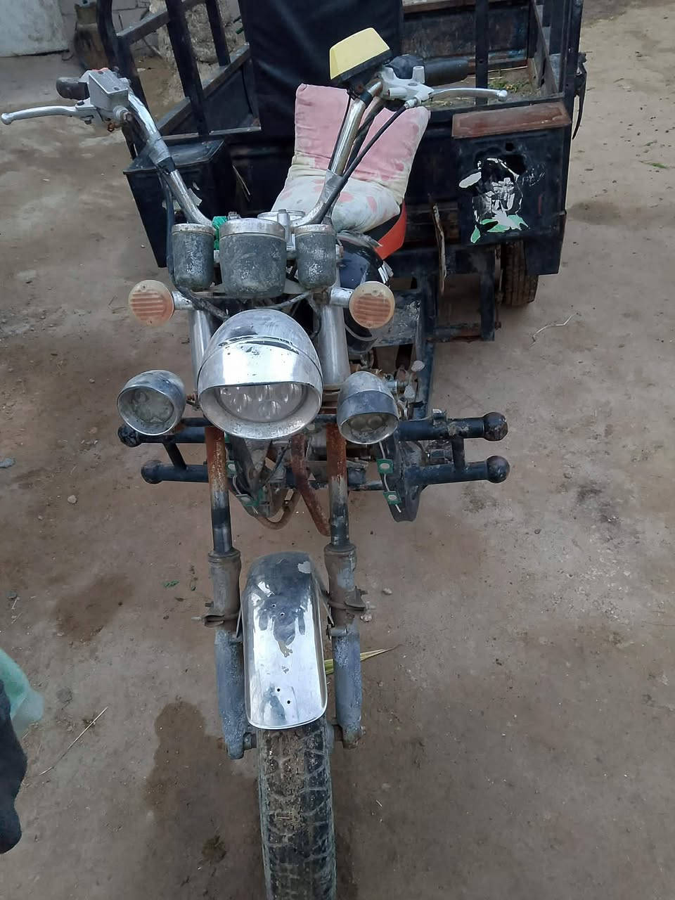 سلام عليكم عمي ستوته للبيع مديل 2015 اوراق اصولي بسمي ستوته مكفوله وحلوه مكينه بيهة بخار قليل  نكره سلف لايتات كلهة شغال  اكسن 2007 بلاد   لسعد 1500وبيهة وجال 
مكان نجف مشخاب طبر ال براهيم 
*********** هاذة رقمي وبيك خير وتلل
