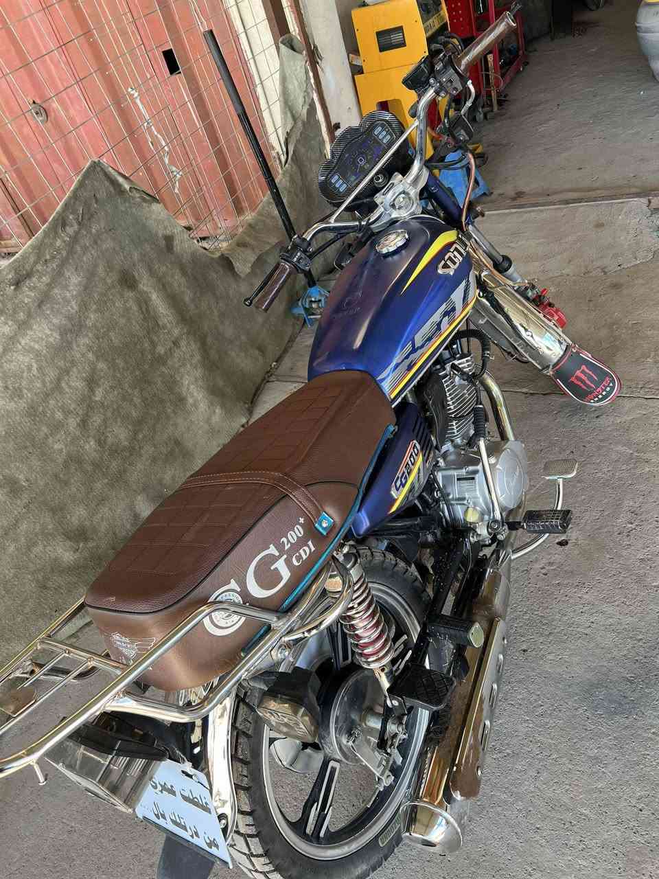 سلام عليكم سيفان 24 كفالة عامة 1على1 كهربائيات كلهة شغالة دراجة جديدة اخت الزيرو نقص بس ستان وصط السعر 665 وبيهة مجال حك جيتك ♥️ للتواصل ***********
