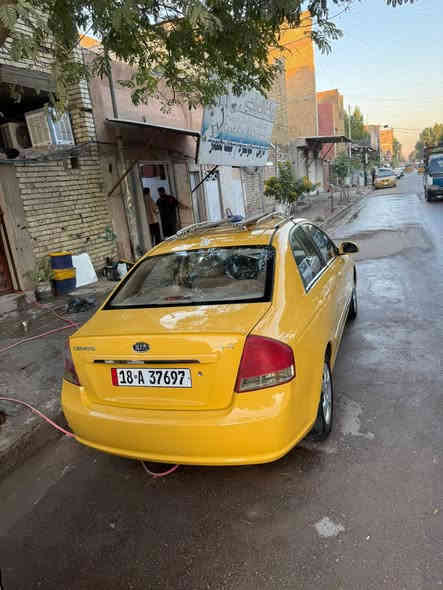 السلام عليكم سيراتو 2008 كير عادي مكينه 2000 دوش السعر ٦٨ و بيه مجال قليل مكاني بغداد الشعله ***********
