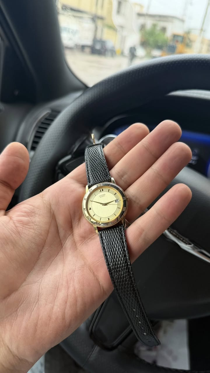 Made in Japan 🇯🇵
سيتزن ياباني اصلي
انتاج التسعينات 1990s
منفذ يومي
ارقام رومانية
نظام التشغيل كوارتز🔋
قطر 33/34
نضافة تامة
السعر 85 الف شامل التوصيل


**إذا كنت صاحب هذا الإعلان وتريد حذفه لأي سبب، رجاءا أرسل رسالة إلى الدعم الفني**