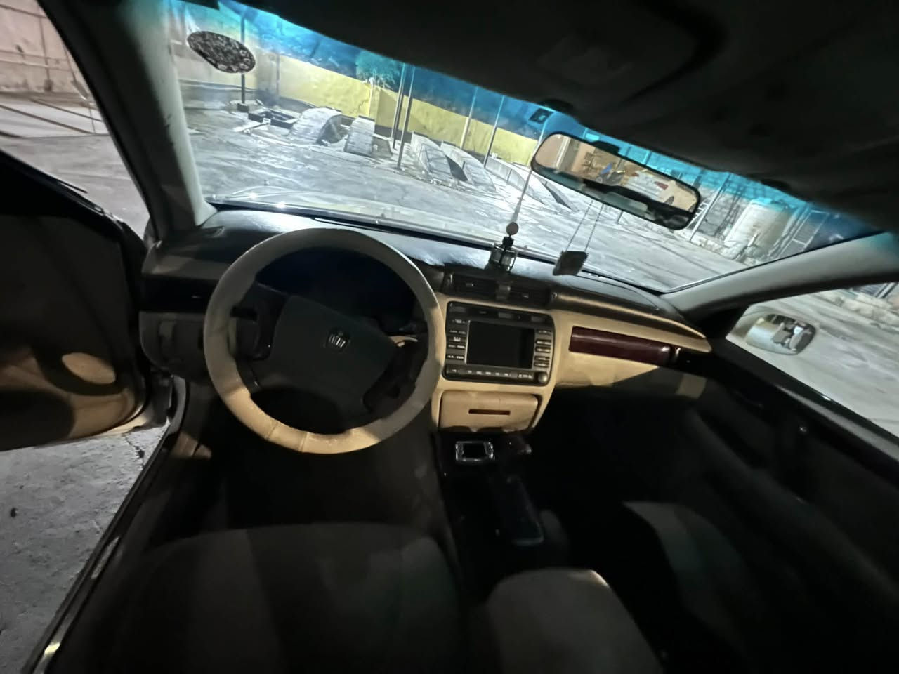 سلام عليكم  ملكه أدوات سياره جديده جاهزه ٣ دكم D4 كبير كصه قماره مكانها صلاح الدين بلد ***********
