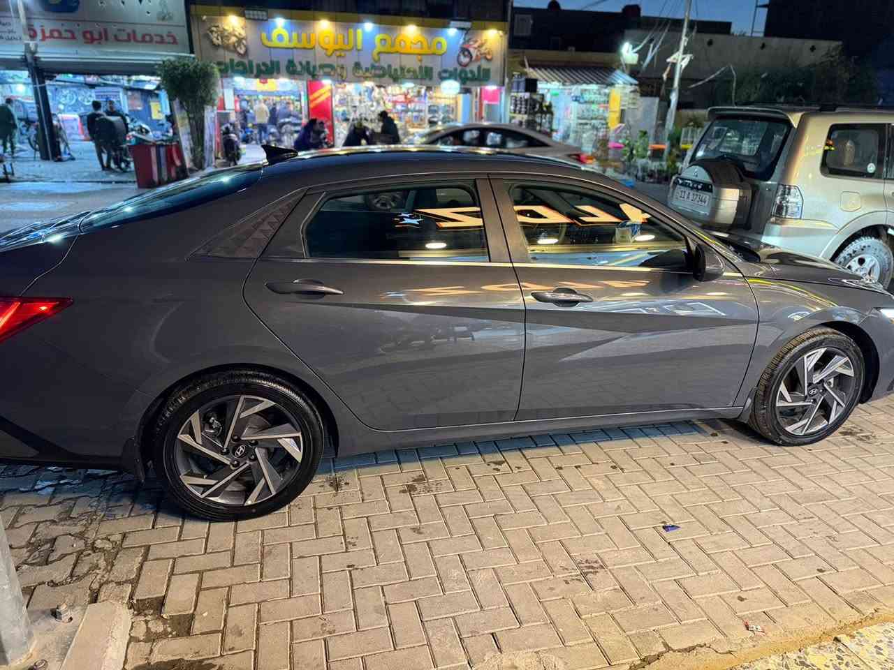 السلام عليكم
هواندي الانترا 2025 فول مواصفات عدة الكشن جلد
حادث سياره طرف البند وربع جاملغ . صور الحادث بالمنشور 
معدل المشي. 6 الف . دخول جديد لون اسمنتي
 المواصفات
محرك ٢٠٠٠ دوش 
فتحه سقف 
بصمة تشغيل 
بصمة ابواب  
تشغيل عن بعد 
رادار أمامي 
رادار خلفي 
رادار جانبي 
ويل كب 
اضوية زنون بلادي
تحديد مسار 
مثبت سرعة 
توقف ذاتي 
مانع اصطدام 
كاميرا تسجيل خلفية
شاشة كبيرة
كامره دواره 
حساس امامي 
حساس خلفي 
تدفه ب الكشن 
فول تحكم استيرن   رقم اربيل بأسمي 
تبريد ثلج 
بعد بيها هواي موصفات ناسي اذكرهن
مكان السياره.بغداد الدورة  
السعر   178 بيهة مجال قليل     اتصل
***********
***********
