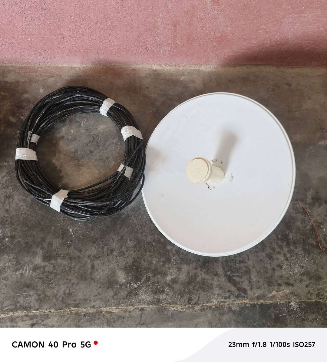 نانو للبيع معا واير اربعين متر 
المكان حديثه حي العسكري
السعر 75


**إذا كنت صاحب هذا الإعلان وتريد حذفه لأي سبب، رجاءا أرسل رسالة إلى الدعم الفني**