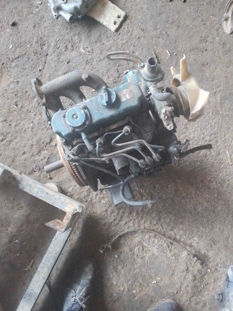 السلام عليكم مولد ميتسيبوشي 4بستم 24 كيفي مولد كابوته  1105مع محركات 4 بستم 2203 براد ومحركات 3 بستم كابوته  مع راس توليد 12 كيفي دوره 3000 البيع العنوان الصويره للاستفسار الاتصال على الارقام  ***********/٠٧٧٣١٦١٤٢٥
