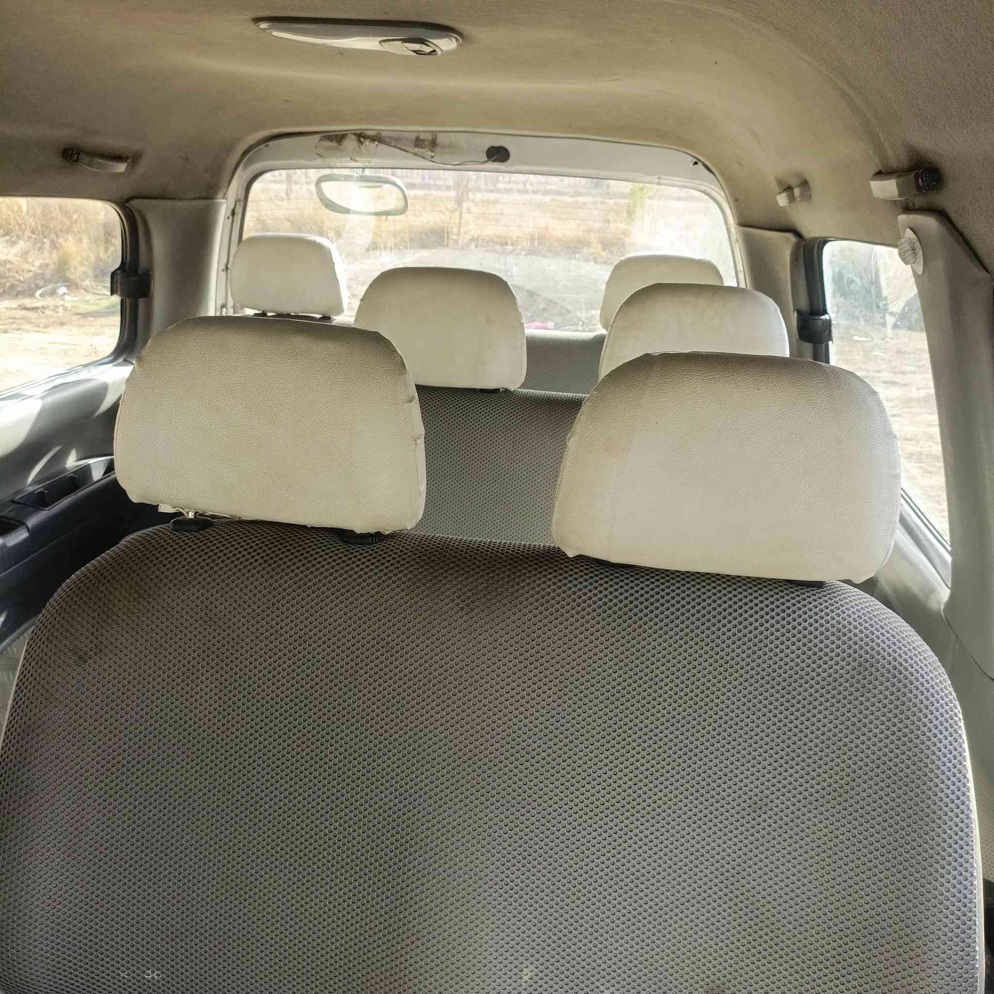 السلام عليكم ستاركس للبيع كفاله 2007مسكر كير وتماتيك لاتبخير ولاتنقيص مداور مباشر حداديه تخم تاير بارتي جديد كفاله عامه تبريد ثلج شرط تحكم مري كهربائيه كله شغاله ***********
