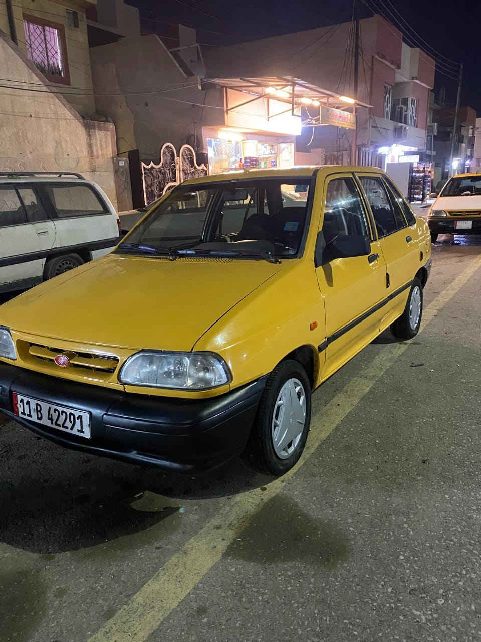 السلام عليكم 
سايبا للبيع موديل 2011
مصبوغه عام 
محرك شرط 
كير الرابع يفلت 
شواصيها معمره 
تبريدها شغال بس منقص غاز 
طخمها جديد طخم تاير جديد 
رقم بغداد مشروع وطني تحويلها بل موصل صاحبها بل موصل شرط التحويل فقط 
السعر 25وبيها مجال 
***********
***********
