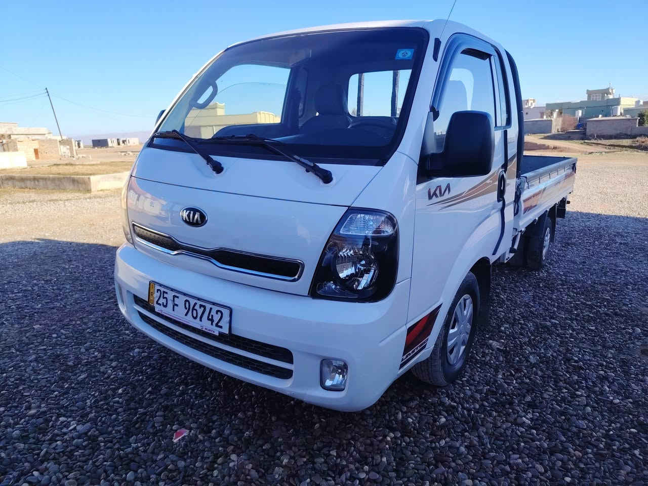 سلام عليكم كيه كركوك موديل 2017مكفوله رقم دولي يرهم مراوس بغير كيه ويرهم بيع سعر125بيه للشرايه مكاني قرى الحلوات ناحيه الزاب ***********
