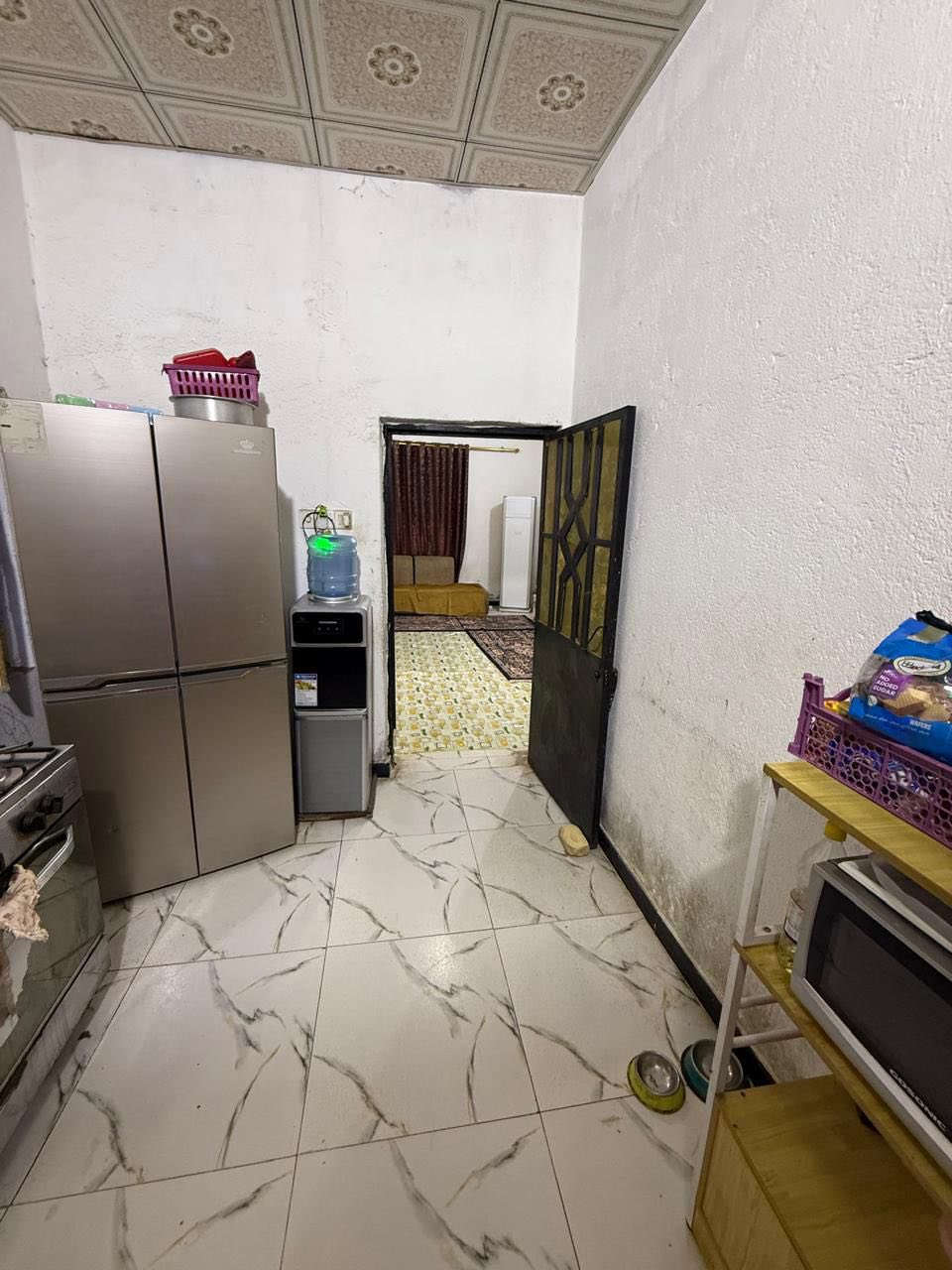 📍 الموقع:

البصرة / ابو الخصيب

شارع سيد حامد — قرب معمل بلوك الشيخ

📐 المساحة: 180 متر

🏠 تفاصيل الدار:

▪️ 4 غرف

▪️ هول

▪️ ديوانية خارجية

▪️ حمامات خارجية

▪️ موقع مرتب وهادئ

💰 السعر: 50 مليون قابل للتفاوض

📞 للاستفسار:***********
