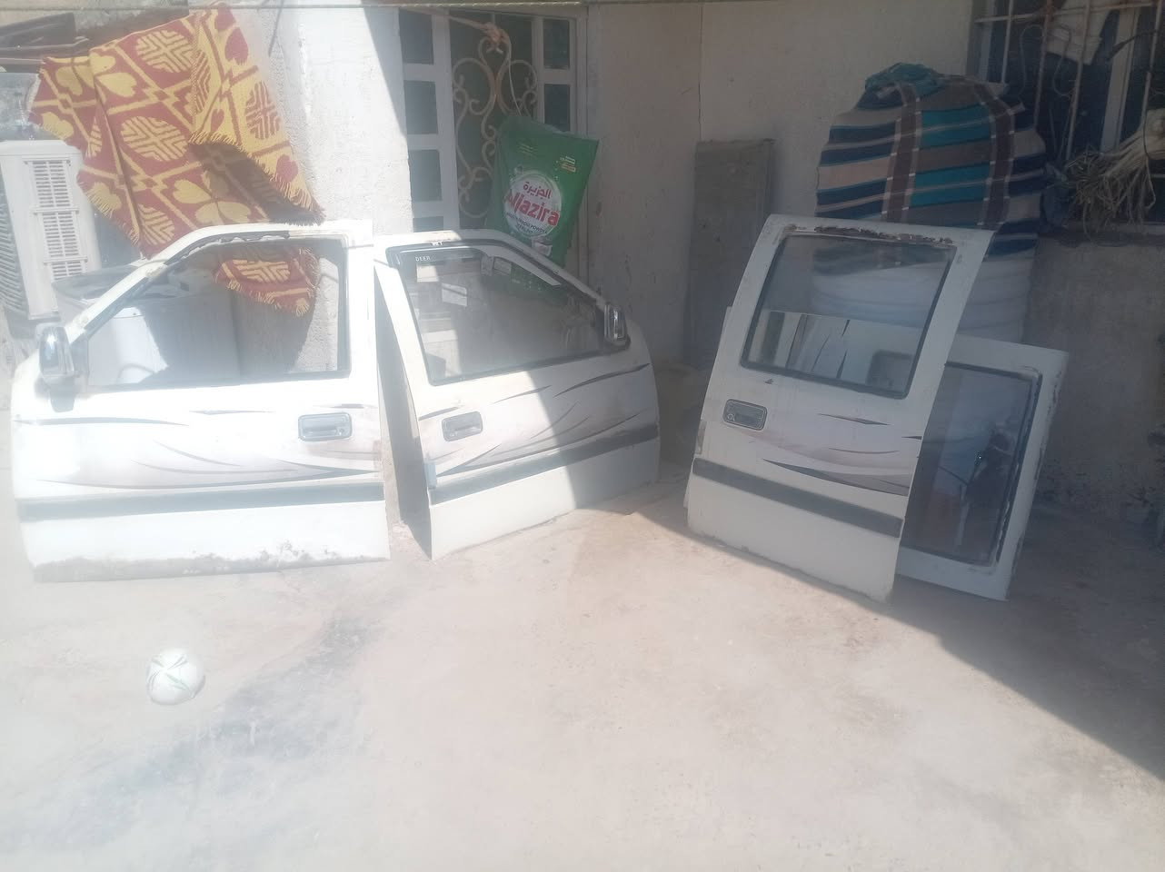 الي ير دهن على حالهن بدون عمله ٢٠٠ الف لا يشلع كلبي بالعمله


**إذا كنت صاحب هذا الإعلان وتريد حذفه لأي سبب، رجاءا أرسل رسالة إلى الدعم الفني**