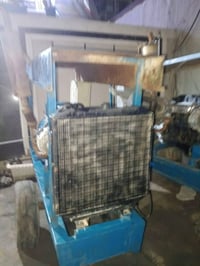 مولد كيا شغال على الفحص والحمل نظيف كلش ألعنوان بغداد البلديات مكينة ٧...