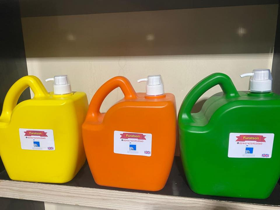 سلام وعليكم
زاهى قاب شوردن به ردسته به پينج بون و ره نگ خستى 
به سعرى جمله ٣٠٠٠ 

سائل غسيل الموعينى موجود ابسعر الجمله ٣٠٠٠ ابشرط لون و عطر و ثخن 

0751 546 6836

***********
