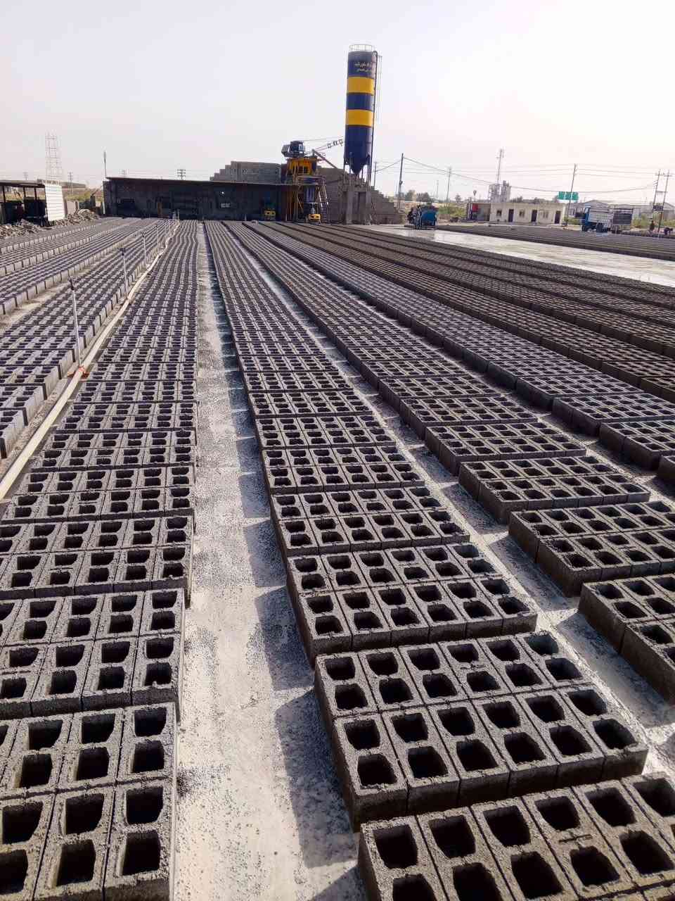 سلام عليكم يوجد بلوك العماره الزيوت درجه اولى وبسعر مناسب توصيل كل مناطق ميسان للحجز والاستفسار الاتصال على الرقم
***********

***********
