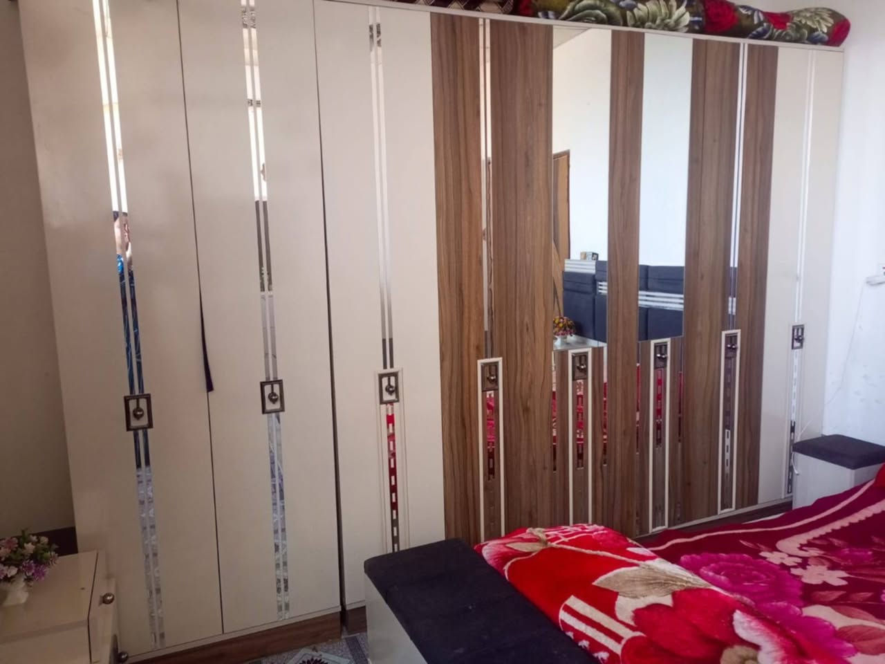 مكان نجف ٩قطع جديده خدش مابيه ب٩٠٠ قفل


**إذا كنت صاحب هذا الإعلان وتريد حذفه لأي سبب، رجاءا أرسل رسالة إلى الدعم الفني**