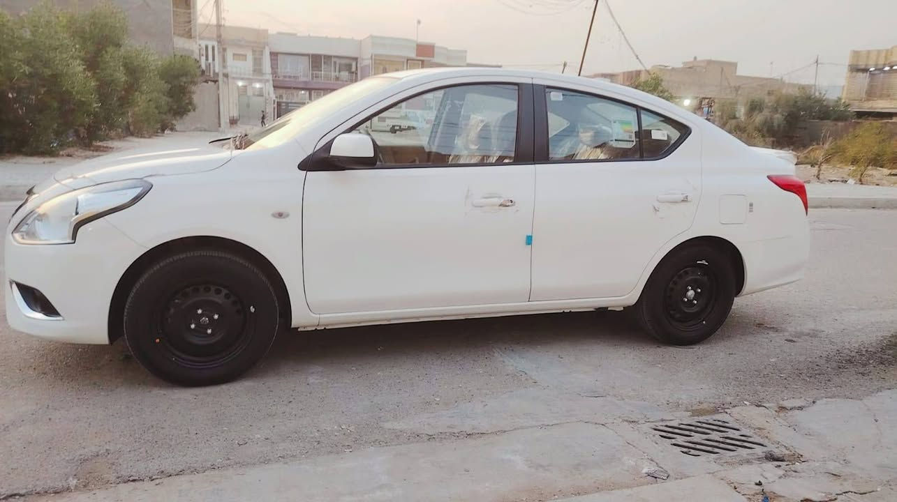 نيسان سني هندي بليته زركه اصل 2024 رقم بغداد الجديد بأسمي مكفوله السياره ماشيه 33 مكاني بغداد المحموديه سعر 132 
***********
