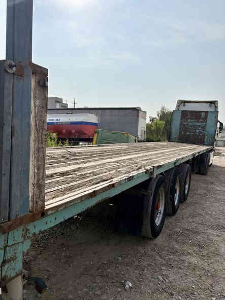 فلات  بو فروشتن دنگیر bp ئیکو پلاس   
شوین کلار 

***********
-
***********
