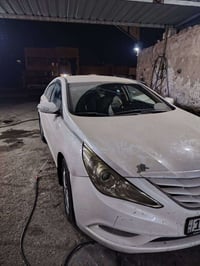 سوناته ٢٠٠١١ خليجي شركه العامه محرك الفين وربعميه سياره مكفوله عده هاي...