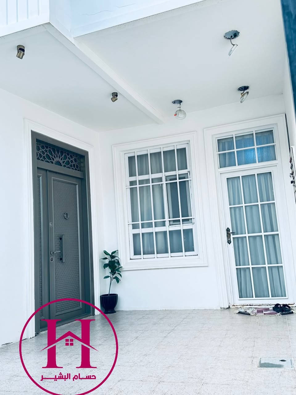 عقار للبيع 

الموقع حي الدوانم بالبدايه شارع تبيلط

المساحه 200 متر طابقين 4 غرف نوم 

العقار بناء حديث بناء جناي 

مستعدون تصوير كافة العقارات بدقه وجوده عالية
الأستفسار الأتصال على الرقم 
*********** اومراسلة الواتس اب 
سيكون الرد على الجميع 
عنوان المكتب سامراء حي الخضراء مجاور سبلاش
#بأدارة_حسام_البشير_
             حسام البشير
