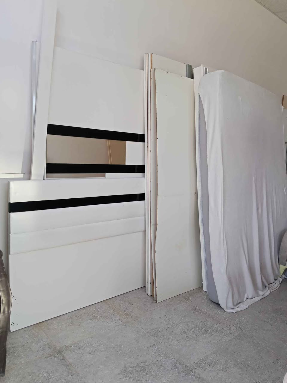 ئەم نوستنە بۆفرۆشتن 5پارچەیە ڕەنگی سپیە کراوەتەوە حازرە هەربەڕێزێك حەزیلێکرد بابێت سەیریبکات نرخ 250 هەزار شوێن چوارچرا لەسلیمانی السليمانية, العراق


**إذا كنت صاحب هذا الإعلان وتريد حذفه لأي سبب، رجاءا أرسل رسالة إلى الدعم الفني**