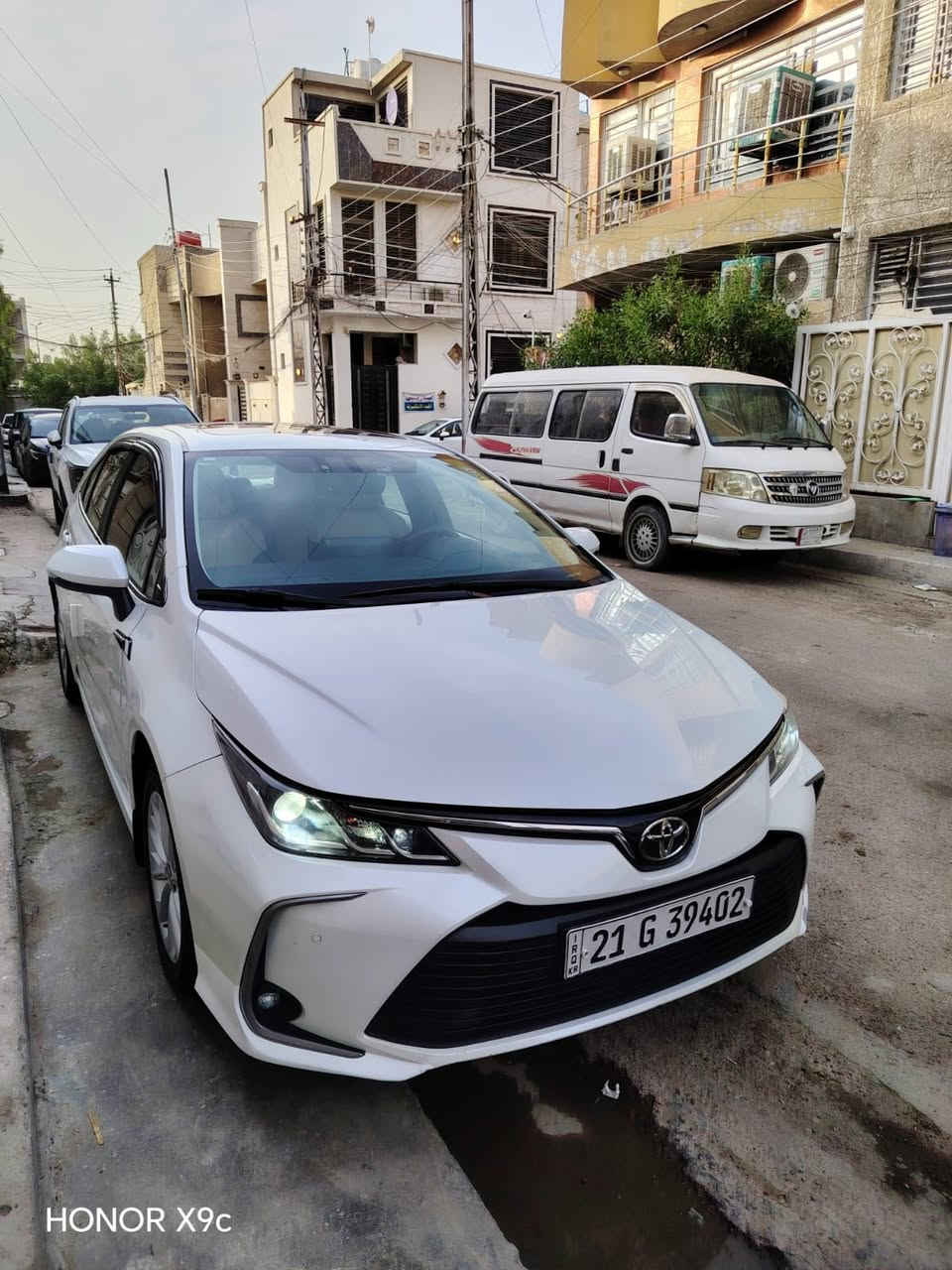 سلام عليكم كورله خليجي ساز فول موصفات  موديل 22 كفاله من ضربه صبغ سياره جديده معنه كلمه ترايك للبصره مرجع السعر 160 بيه شي بصيط للشراي *********** ممتواجد عل فيس الشراي خابر بغداد طالبيه
