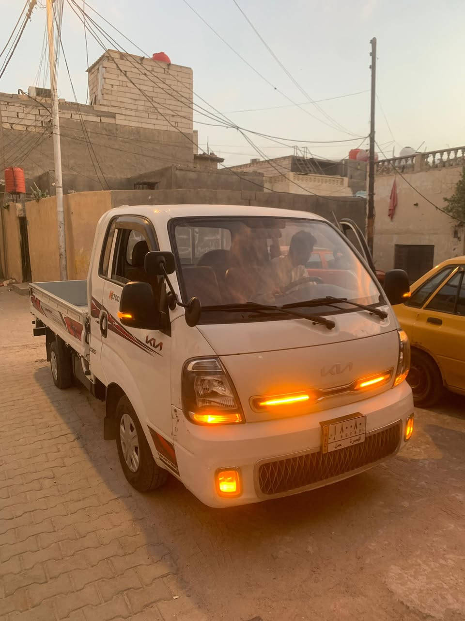 سياره  كيا مفتوح   للبيع مديل 22

لسعر 133

   رقم بصره سنويه مجدده 2027 رقم بصره مشروع وطني تحويل مباشر  سياره شرط بيع علئ فحص نضافه 100بل 100 سياره بكيت  وني خادم تصل وشلع عيوني بل عافيه علئ الياخذها

 ستخدام شخصي بل عافيه علئ الياخذها مجهزه من كلشي 

  وجاهزه شرط سياره زيرو لا رصعه ولا شخط البم علئ شريكه وسدر علئ شريكه  الف ما ذب عليها  كفاله عامه لاضربه لا صبغ لا خياس مكينه لاتنقيص ولا تبخير

 

 حداديه اكسن تخم تايرات بكيت سياره الف ما ذب عليها  سياره مال جناي 
***********
