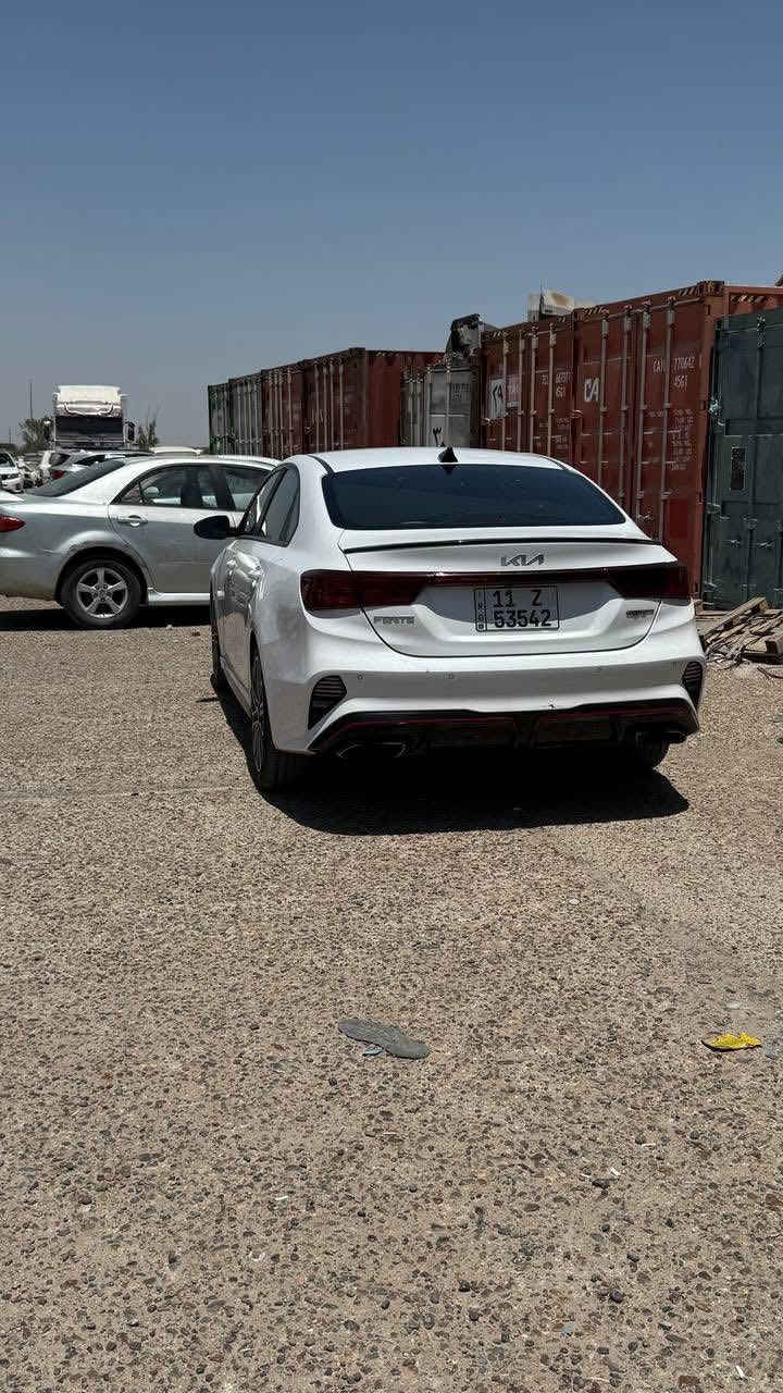 فورتي 2023 GT بيع او مراوس حسب القناعة
اعلى فئة فول مواصفات 1/1

حادثها خفيف ربع الدعامية الامامية كما موضح بالصور وطاك ايرباك الدركة 

رقم بغداد ب اسمي 

تخم تاير جديد 

بصمة تشغل +

بصمة ابواب + تشغيل عن بعد 

كشنات تدفئه تبريد جلد كشن سائق كهرباء

دركه مختومه GT على شكل حرف D

ختم GT في الدشبول مضيئ متغير الاوان 

مع اضائه في الابوب متغيره الاوان

قطعتين تبريد 

سستم صوت هارمن 

رادر 360 درجه 

تحديد مسار + بريك اوتو 

قياده ذاتيه 

حساسات خلفيه وجانبيه 

اكزوز رياضي بلاد + شفتات ستيرن 

فتحه سقف سلايت 

اشاير امامي لد 

بك لايت لد

لايت زنون 

ويل رياضي 18 

سايد بريك بصمه 

اوتو هولد 

شاحن لاسلكي 

اناره داخل لد ابيض

مكينة 1600 تيربو 210 حصان

كير DCT دبل كلج رياضي 

ماشيه 21.000 الف 

مكانها بغداد السيدية 

السعر : 18.500$

185 ورقة

***********
