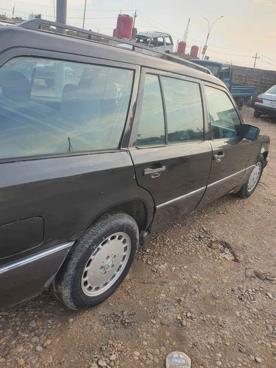 مرسيدس دب استيشن رقم بغداد مكينه وكير جدد 3000vvtمكفولات تبريد شغال سنويه لغايه 2030 تخم تاير السعر 33وبيه مجال ***********العماره
