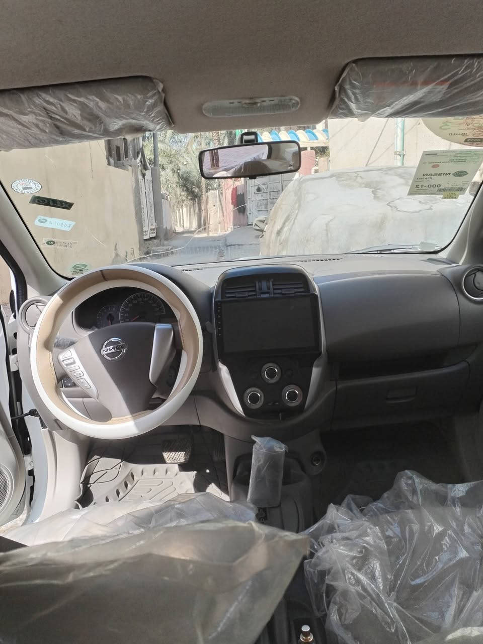 نيسان 24 أربيل باسم الشركه كفاله عامه ما عده شخط بلباب الخلفي ماشيه 38 سياره جديده السعر 124 وبيه مجال ***********
