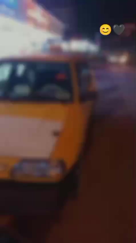 السلام عليكم سايبه للبيع موديل 2013 ماكينه شرط غرامات هيئه صفر كاربون بنزين ماليه عنوان الموصل طقم سياره نظيفه وقاعده وحلوه قفلها ***********/25/
