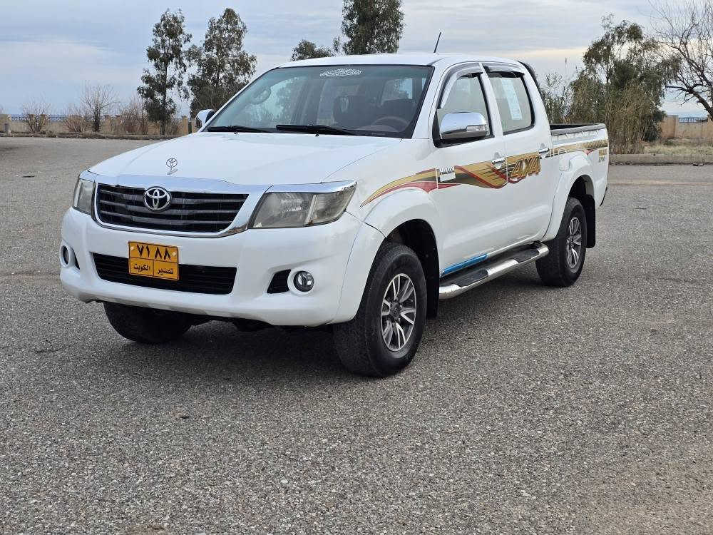 مرزیە گاز مۆدیل ۲۰۱٤ مەنەفیست و پاکانەی لەگەڵە دووپارجەی سبوغەلەسەرساغە سەیارەکە بێ ساردەکوتەو بێ دەعموولێدرانە مەکینەی نەکرایتەوە دەبڵ ئەکسلو کارەبایاتی هەمووی بەشەرتە سەیارەکەلەسەردەقی شەریکەمایە دەعامی بۆدەعامی بەشەرت 
سعری۱۱۷
ژم۰۷٥۱٤۰٤۰٤٥۳
ژم۰۷۷۰۳۰۹۱۰۱۰
شوێن کۆیە أربيل, العراق
