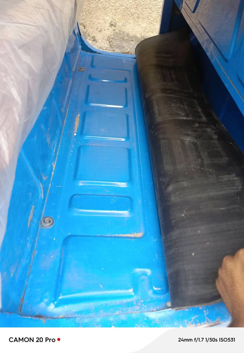 سلام عليكم تكتك 20شعر 11تكتك كفاله لا ضربه ولا صبغ مكينه بس زنجيل مبدل دوس مامعمره مكاني بغداد المشتل رقم وسنويه نكليزي ***********
