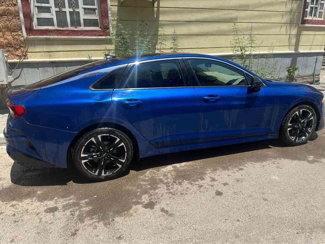 Kia k5
2022 GT LINE 
فول مواصفات 
رقم بصرة معوقين والمعوق السكن بصرة مركز المدينة جاهز للوكالة
وارد امريكي حادثهه جنطة خلفية وبيهه جاملغ الخلفي مبدل ورشات صبغ
السيارة جديدة ونظيفة تخم تاير جديد تبريد ثلج حدادية نظيفة بلادية 
السعر 140 
*********** البصرة, العراق
