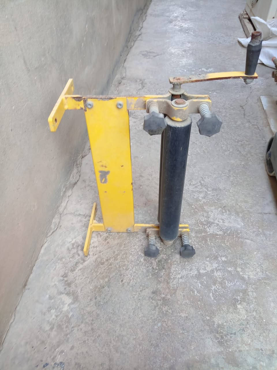 هاي الاغراض للبيع   كلها شلع.٥٠٠وبيها مجال للطيبين للاستفسار ‏‪***********‬‏
