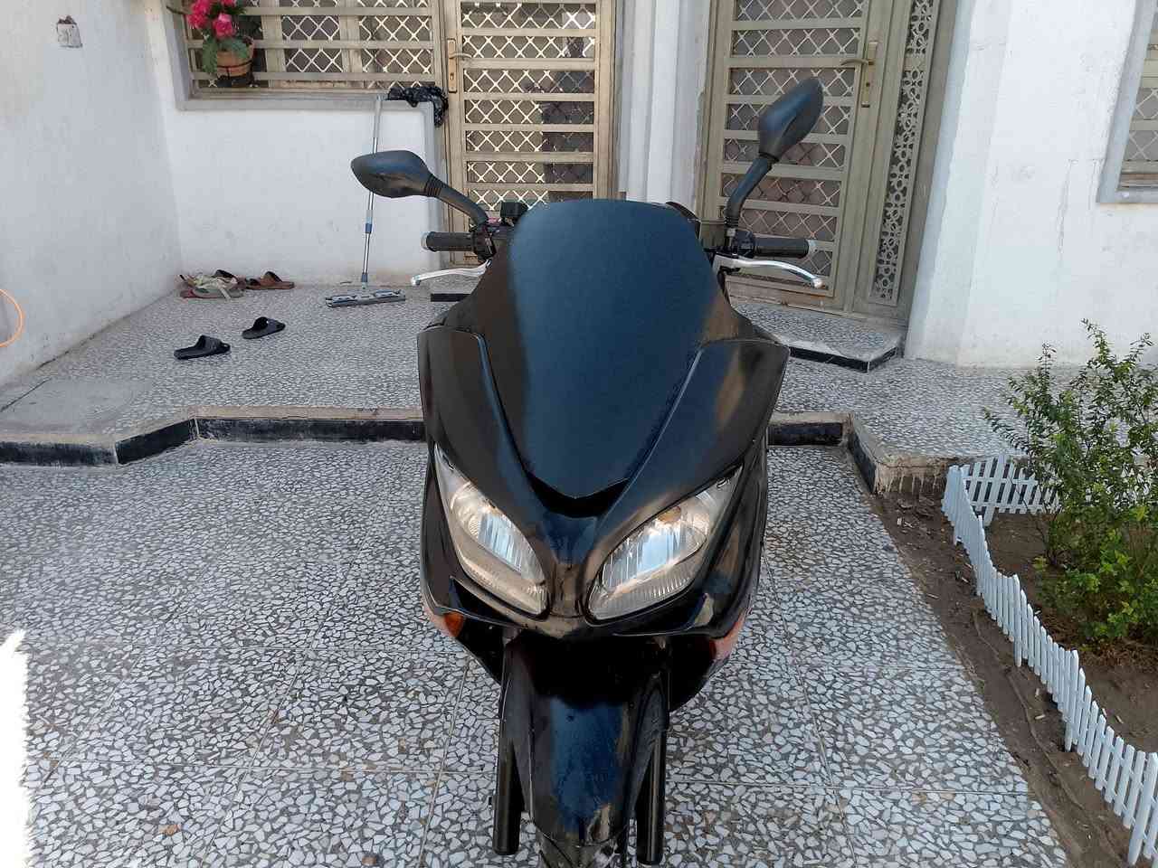 فورزة 09 مواصفات هيتر يدات سماعات كرستال الدراجة جاهزة السعر700 مكان بغداد البلديات ***********
