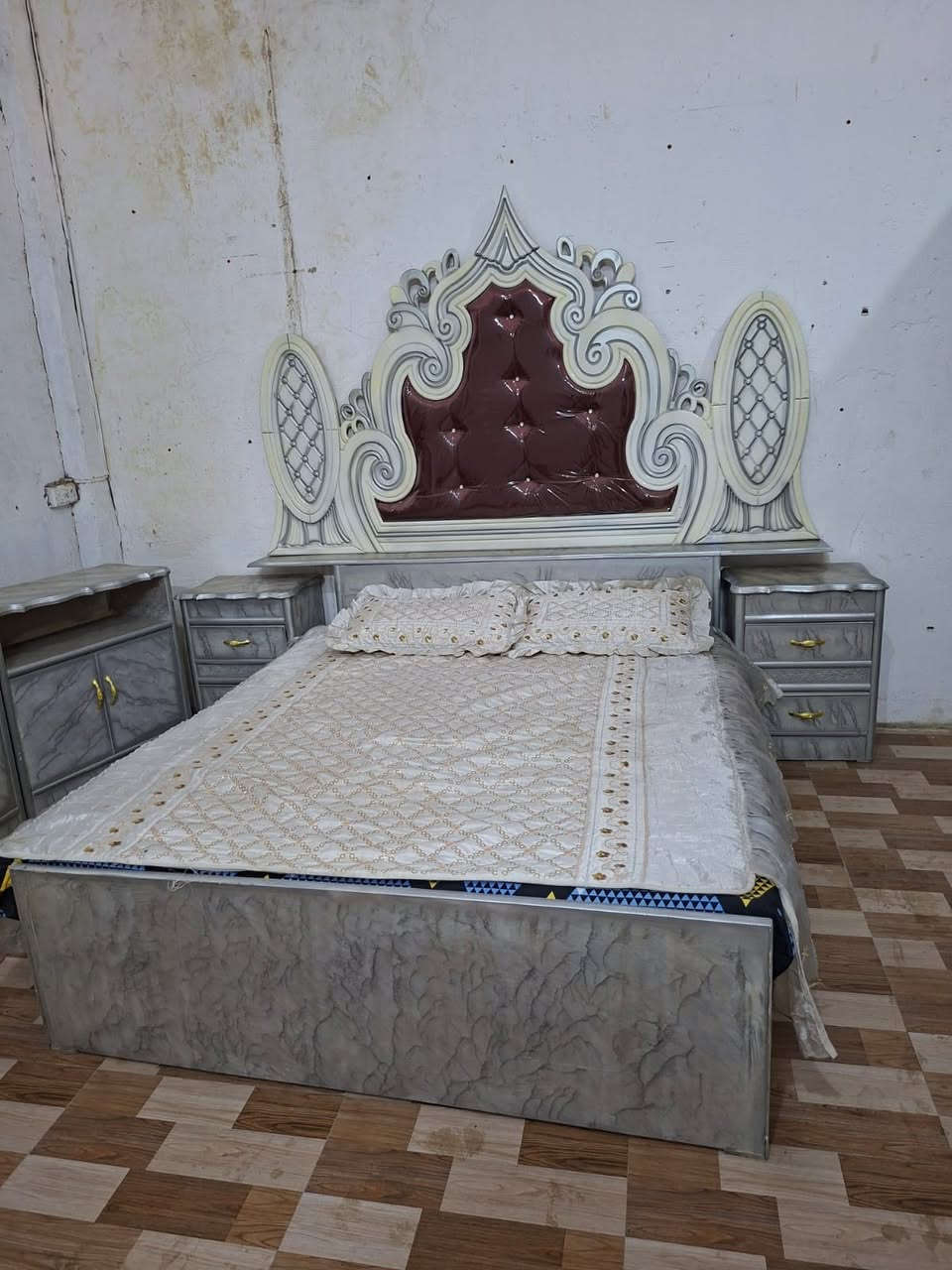 ✨ عرض خاص من معرض أبو حيدر للأثاث ✨
🛏️ غرف نوم جديدة بتصاميم عصرية وجودة ممتازة.

🔥 أسعار خاصة وعروض مميزة
💳 يتوفر التقسيط بشروط ميسرة.

📍 العنوان:
الرمادي 5 كيلو، قرب مجمع عمر راوي.

أهلاً وسهلاً بزيارتكم، ونضمن لكم أفضل الأسعار والخدمة


**إذا كنت صاحب هذا الإعلان وتريد حذفه لأي سبب، رجاءا أرسل رسالة إلى الدعم الفني**