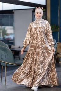 عبايات ترند • ١٠٠ دسته • جملة ٣ قطع