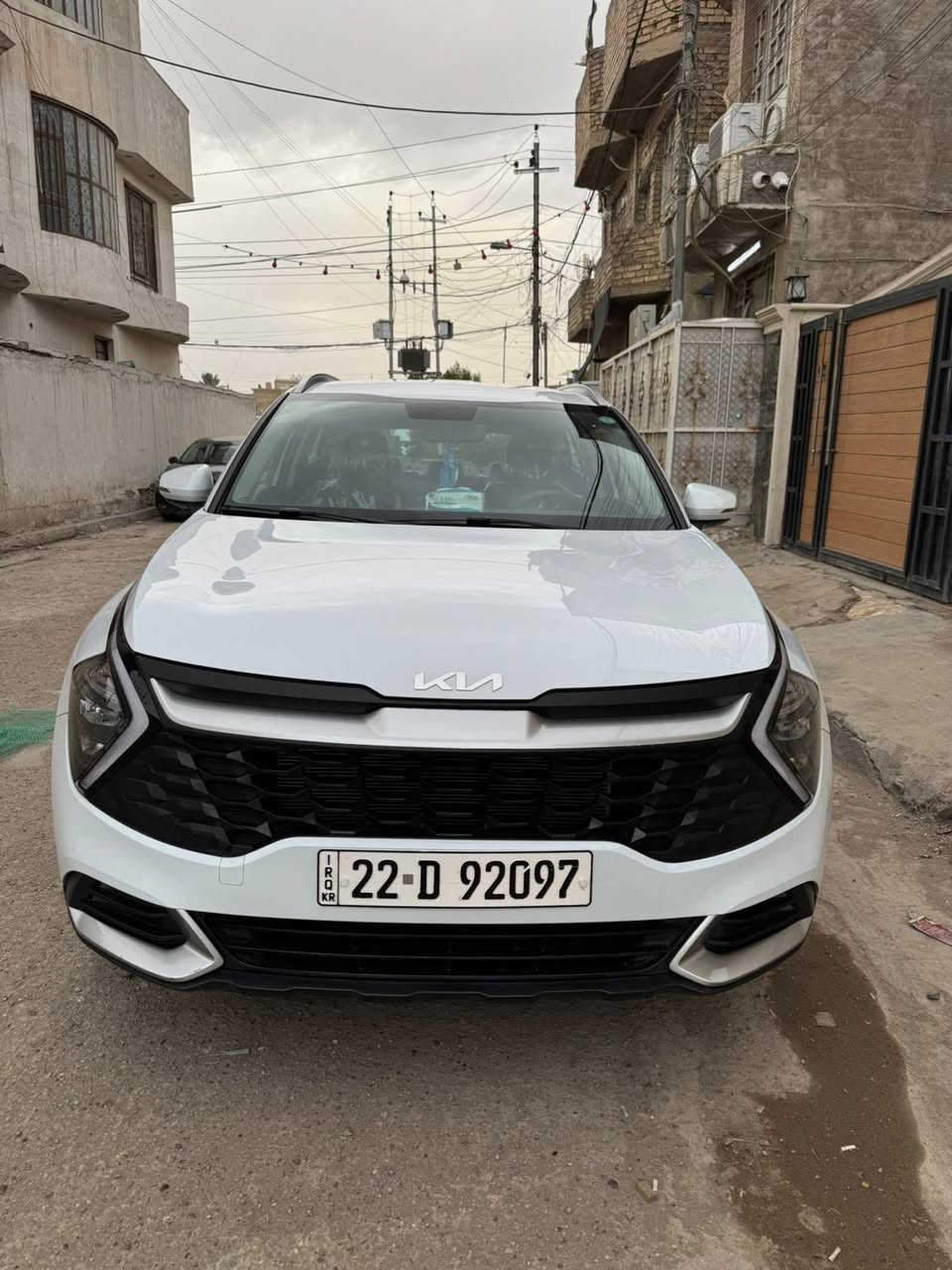 سلام عليكم
كيا سبورتج موديل 2024  ماشيه ٢٨ الف مكفوله 
 رقم أربيل تحويل وكاله حاضر وبشرط 
المواصفات بيسك 
 تحكم ستيرن جهتين
بصمة
 شاشة و كاميرا
 تشغيل عن بعد 
انضمة قيادة
وبقية المواصفات المعروفه 

***********
السعر ٢١٠ وبيها مجال ان شاءالله 

مكان السياره بغداد حي البنوك
