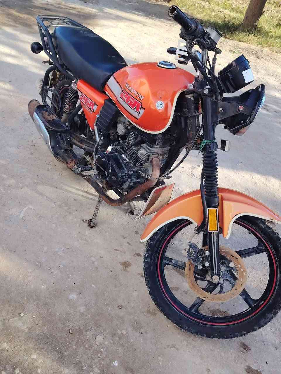 سلام عليكم دايوان موديل 20 بلاديه اوراق اصولي مكينه 200 دراجه بلاديه ومكفوله نقص بس زوج اشاير امامي وصفاحيه كهربائيات كلها شغاله عنوان بابل ابي غرق ***********
