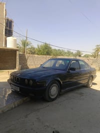 سيارة BMWللبيع موديل ٩١ رقم واسط باسمي  كير ومحرك مكفولات  تبريد شغال ...