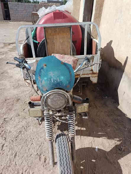 سلام عليكم ستوته البيع
موديل ١٩ أوراق مداور شوكت مايعحبك 

بس البدي شويه عوز ترتيب 

محركهه موديل ٢١ مبدل بي بس كلجات

***********
