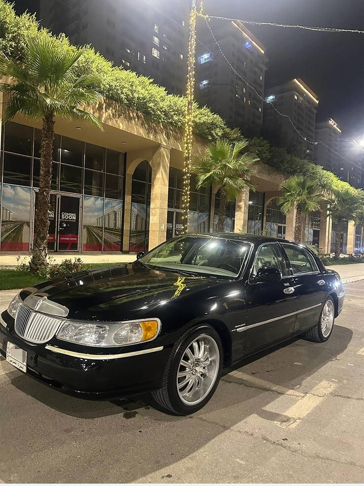 للبيع.او مراوس
لينكولت تاون كار ٢٠٠١🔴
صبغ عام بدون ضربه 🔴
محرك بلادي ٨سلندر 🔴
نقص تبريد و سلايد 🔴
مكاني سليمانيه 🔴
سعر =خاص🔴

*********** السليمانية, العراق
