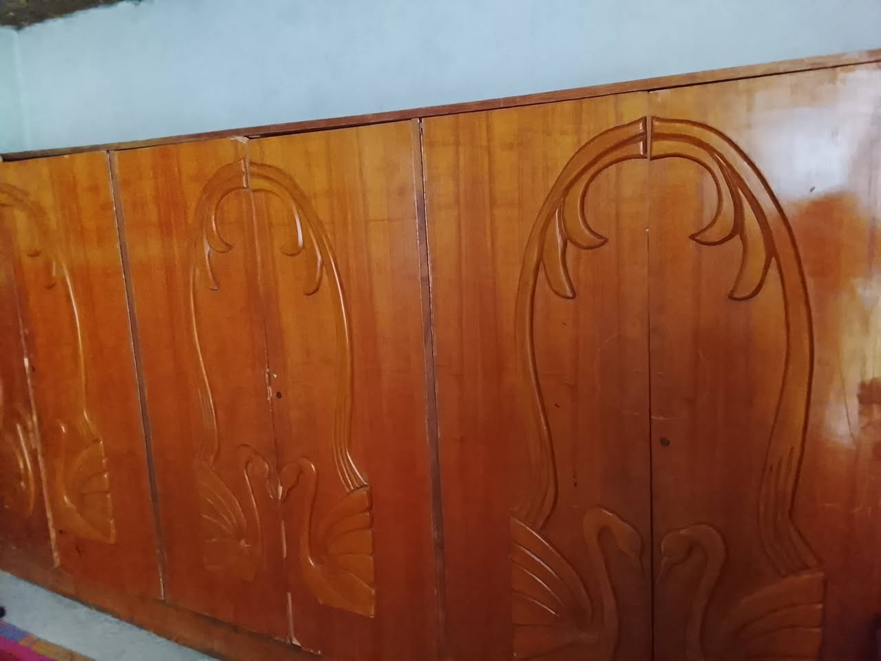 غرفه للبيع صاج مستعمله كنتور مع ملحق 6 ابواب
واتس اب ***********
