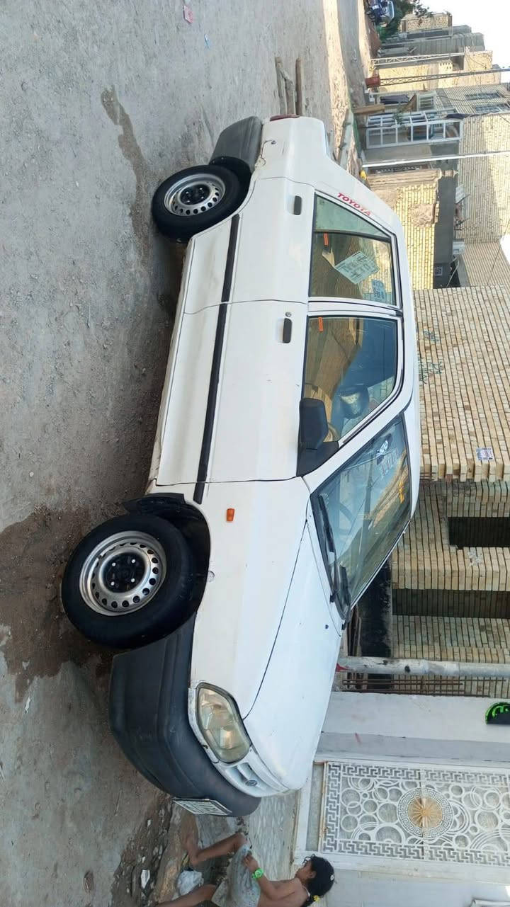 سلام عليكم سايبه موديل 2016 مكينه وكير جدد كهربائيّات كله شغاله تخم تاير شواصي بلاد حداديه جديده تبريد ثلج سياره جاهزه   راعيه ميت السياره كفاله وجاهزه  السعر 15 المكان نجف ***********
