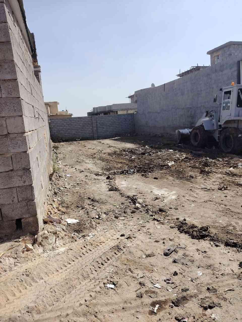 قطعة ارض للبيع
حي الشرطة الشارع الاول المساحة 250 متر مربع متوفر كافة الخدمات وقريبة على المستشفى مشي ٥ دقائق السعر مناسب للأستفسار الاتصال على الرقم
***********
