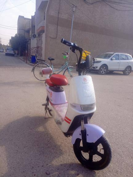 السلام عليكم دراجه شحن للبيع
الحجم 14

4 بطاريات جدد 16امبير 

لايت عالي ناصي 

استاند جانبي

اشاير يمنه ويسره 

3 سرع السرعه الحقيقيه 

الدراجه جديده بمعنى الكلمه استخدام شهر ونص فقط 

مكاني بغداد بلديات 

السعر 240  وبيه مجال 

الرقم الاتصال ***********
