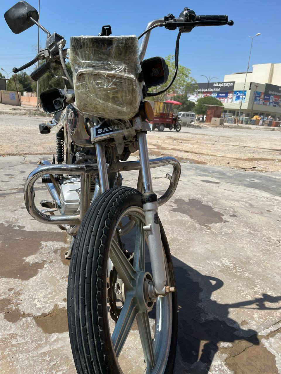 ماطور للبيع الموديل 21 الماكينه بلاديه ما مفتوحه السع200 ***********
