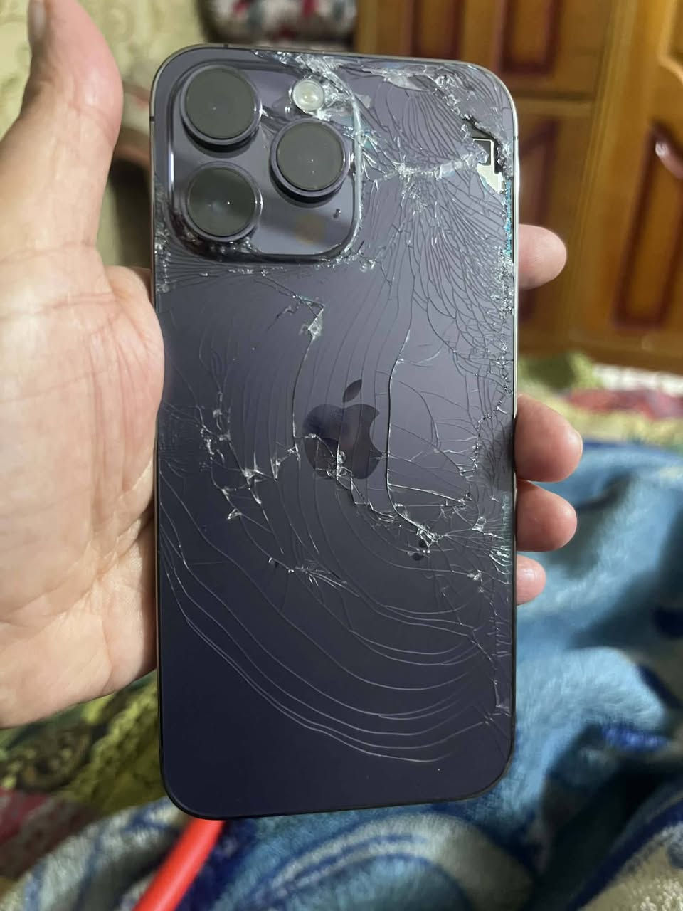 سلام عليكم 14برو ماكس مظروب ظهره بس باقي مكفول مابي اي قطعه كله بلادي عده ظهره ذاكرته 256 بطاريه 87بدون غراظ بس جهاز مكاني بغداد جميله سعره 730 بي مجال قليل


**إذا كنت صاحب هذا الإعلان وتريد حذفه لأي سبب، رجاءا أرسل رسالة إلى الدعم الفني**