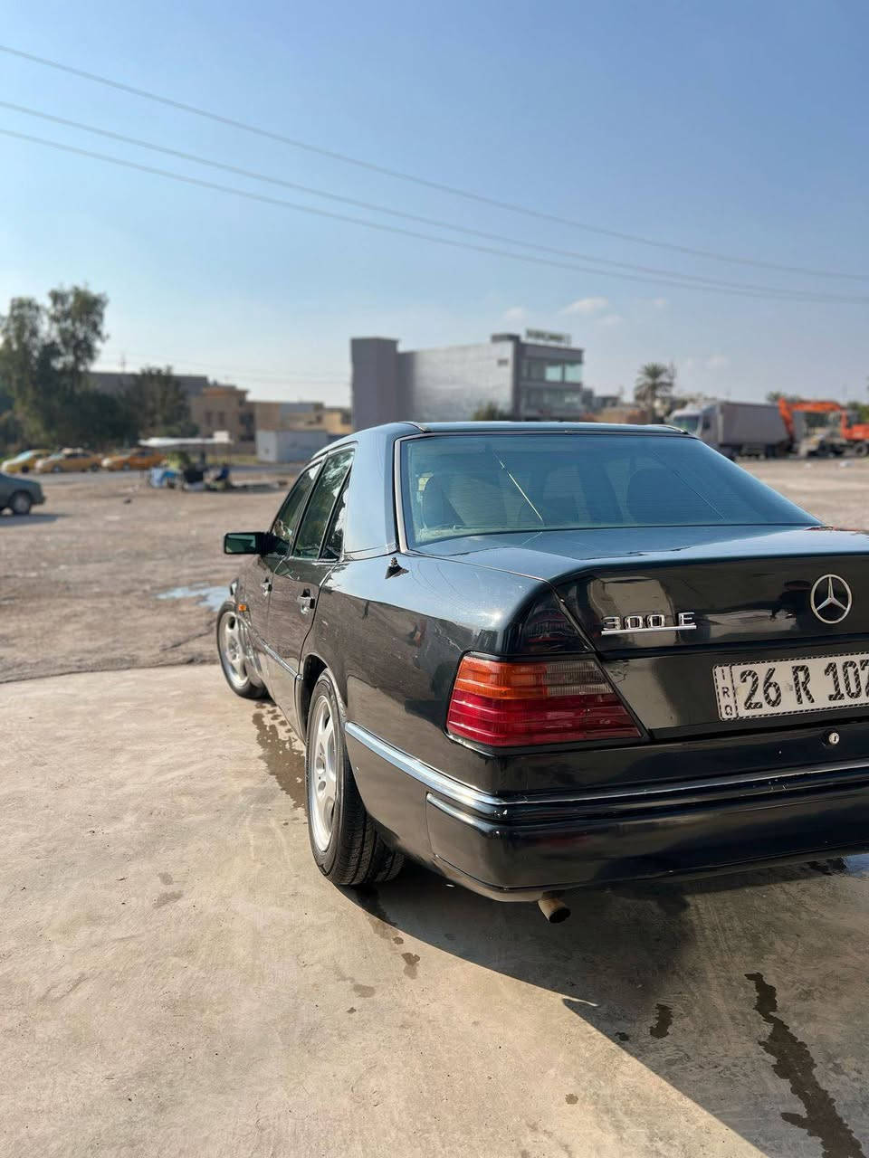 سياره مارسيدس
موديل 92
مكينه بطه ثنين ونص 
مصبوغه عام للجماليه
رقم نكليزي  صلاح الدين مشروع وطني 
هزه جديده سبوع مصار الها
السعر 65 وبيها مجال شي قليل
للاستفسار هذه الرقم ***********
