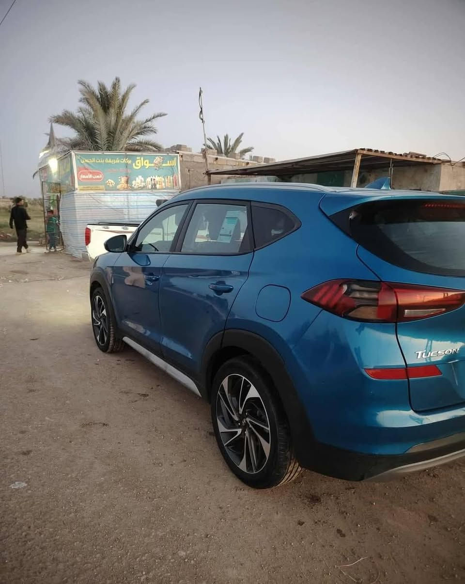 سلام عليكم للبيع توسان 2019 وارد امريكا رقم بغداد بسمي  مكاني ديوانيه سياره حادث دعاميه أمامي فقط سونار موضح بالصور  للاستفسار ***********
