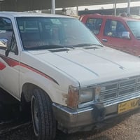 نيسان بيكاب • موديل ١٩٨٩ • رقم بغداد قديم