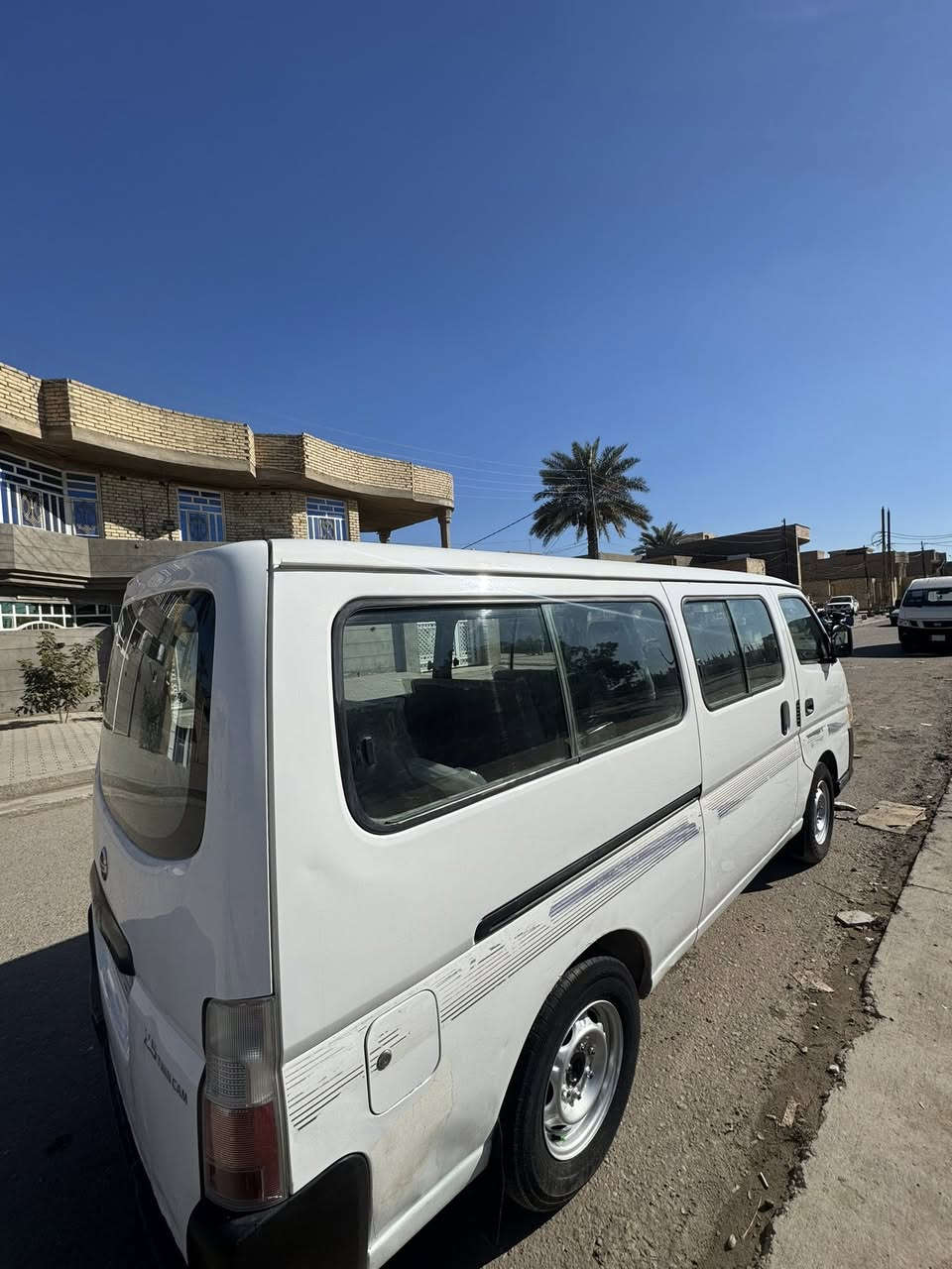 السلام عليكم نيسان اورفان موديل2010رقم بغداد تحويل مباشر سياره نضيفه وجاهزه بيهه صبغ قليل ميكانيك مكفول الاستفسار ***********❓*********** السعر ب115💵
